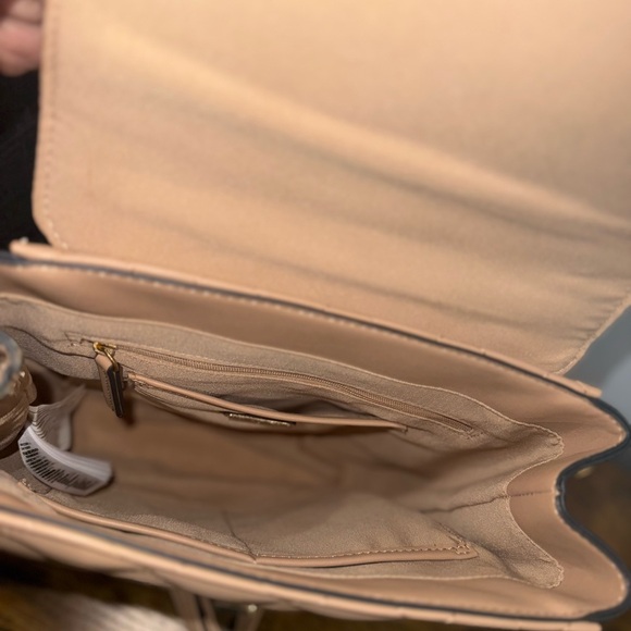 ALDO ✨ backpack - Picture 3 of 5